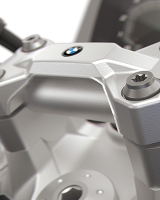 BMW Motorradi F 900 GS-i juhtraud, sh juhtrauakõrgendused