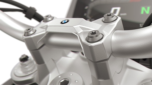 BMW Motorradi F 900 GS-i juhtraud, sh juhtrauakõrgendused