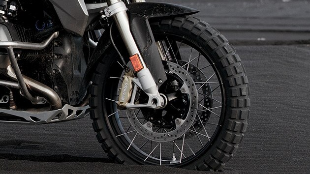 R 1200 GS-i ristkodaratega rattad