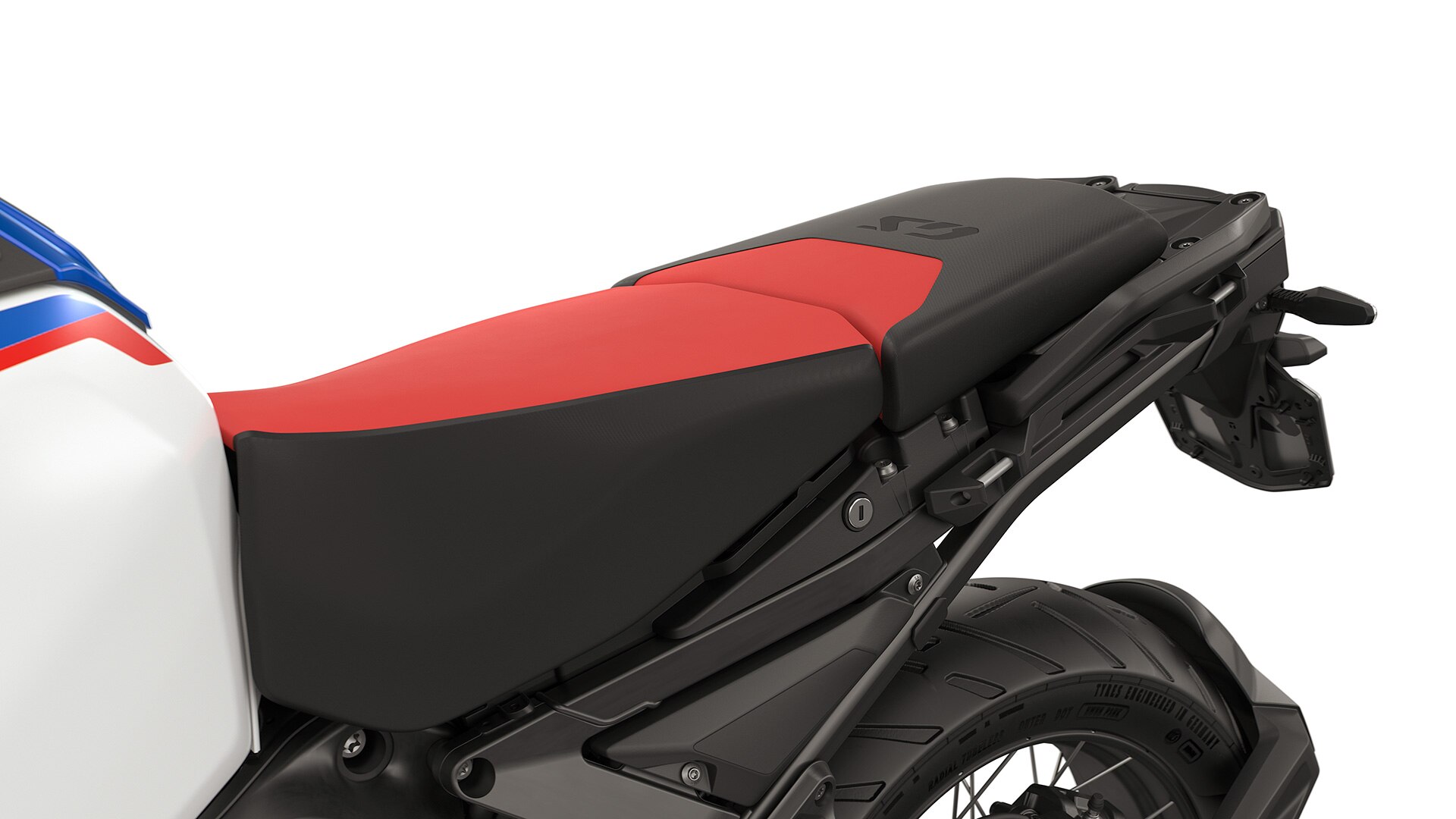 Kõrge sõitjaiste ja sportlik kaassõitjaiste (Rallye istme välimus)