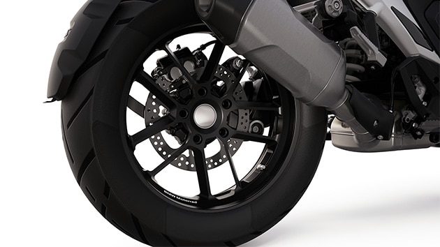 BMW Motorradi R 1300 GS Trophy sepistatud enduuroveljed