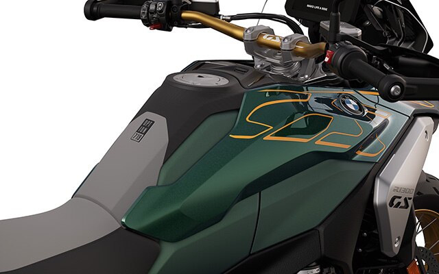 Eridisain 719 varustusega BMW R 1300 GS Tramuntana graafiline disain