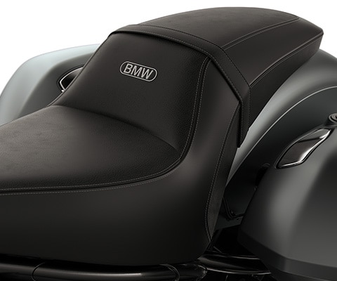 BMW R 18 Roctane Dragster istme detailvaade BMW Motorradilt