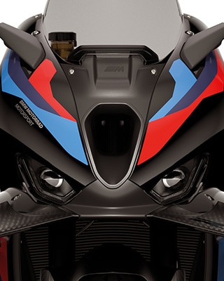 M 1000 RR esiosa ja tuuleklaas