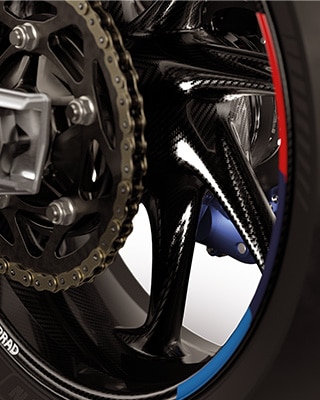 M 1000 RR M Carbon veljed M-teibikujundusega