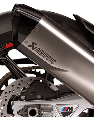 M 1000 RR täistitaanist väljalaskesüsteem