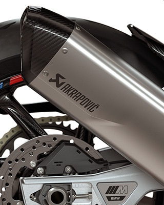 M 1000 RR-i täielikult titaanist väljalaskesüsteem