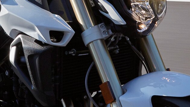 F 800 R-i pöördasendis kahvel
