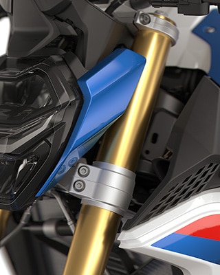 BMW Motorradi F 900 R esitulid ja viimistlus