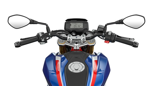Näeme G 310 R-i juhtrauda ja juhtelemente.