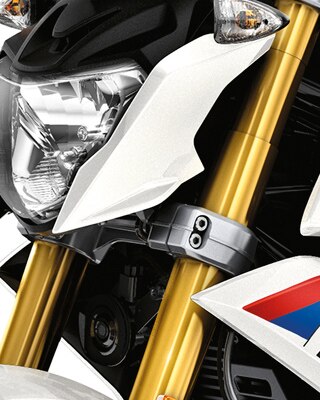 Gold-anodised upside-down fork.