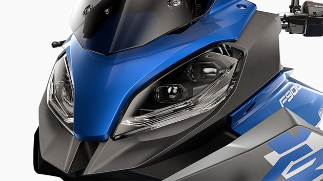 Näeme BMW F 900 XR-i tulesid.