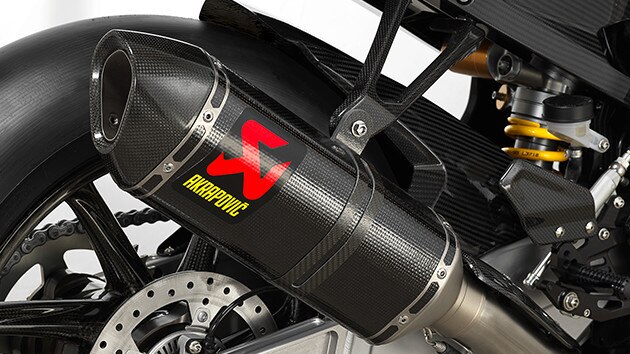 HP4 Race Akrapoviči täistitaanist väljalaskesüsteem