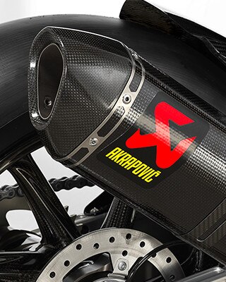 HP4 Race Akrapoviči täistitaanist väljalaskesüsteem