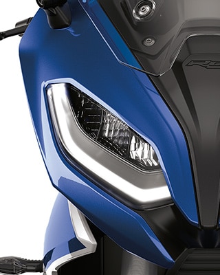 R 1250 RS-i esiosa koos LED-päevasõidutuledega
