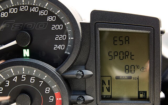 F 800 GT instrument cluster