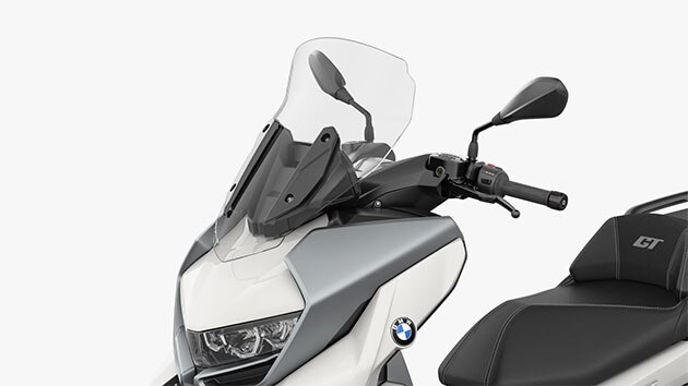 C 400 GT ergonoomika ja tuulekaitse