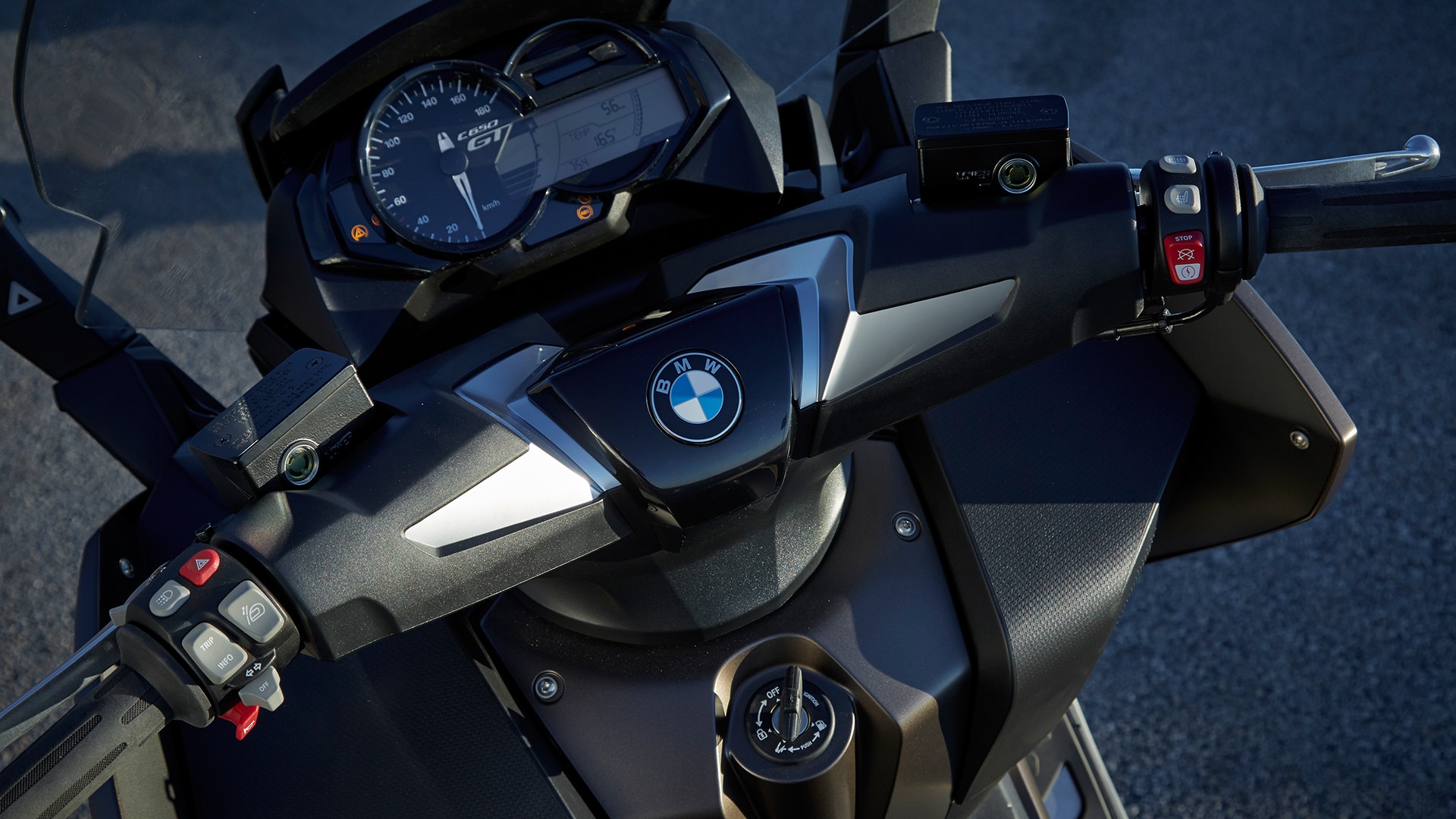 C 650 GT handlebar covers