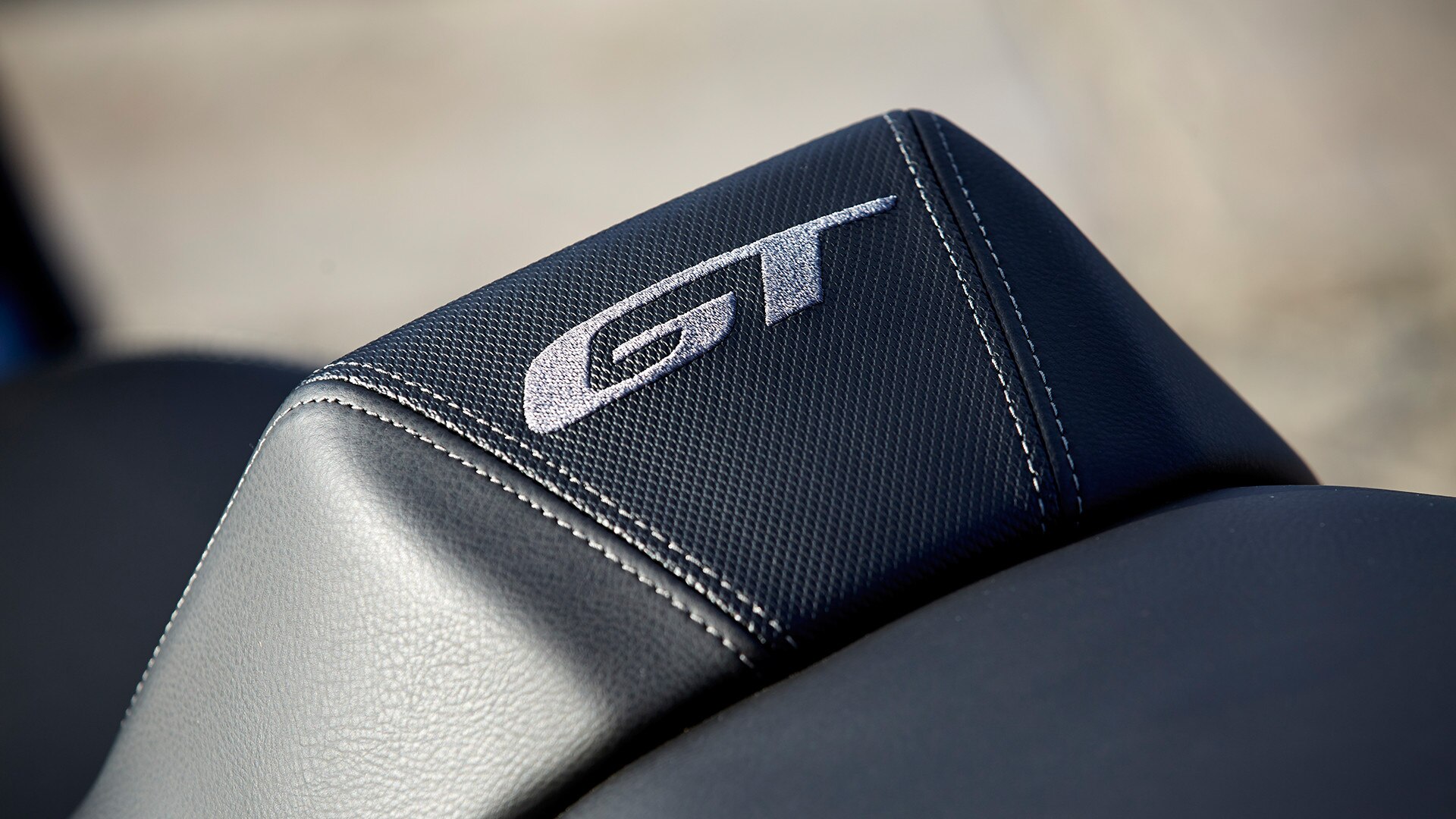 C 650 GT Details